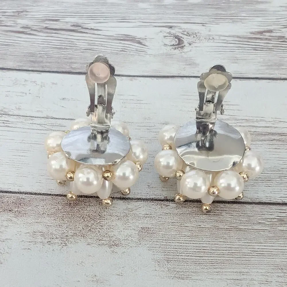 Vintage Clip On Earrings Large 3D Cream & Gold Tone